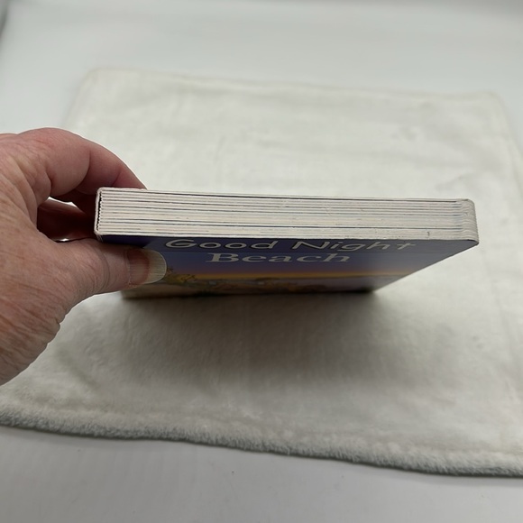 3 for $10. Goodnight BEACH BOARD Book 1 for $5. or 2 for $8. - Picture 7 of 7